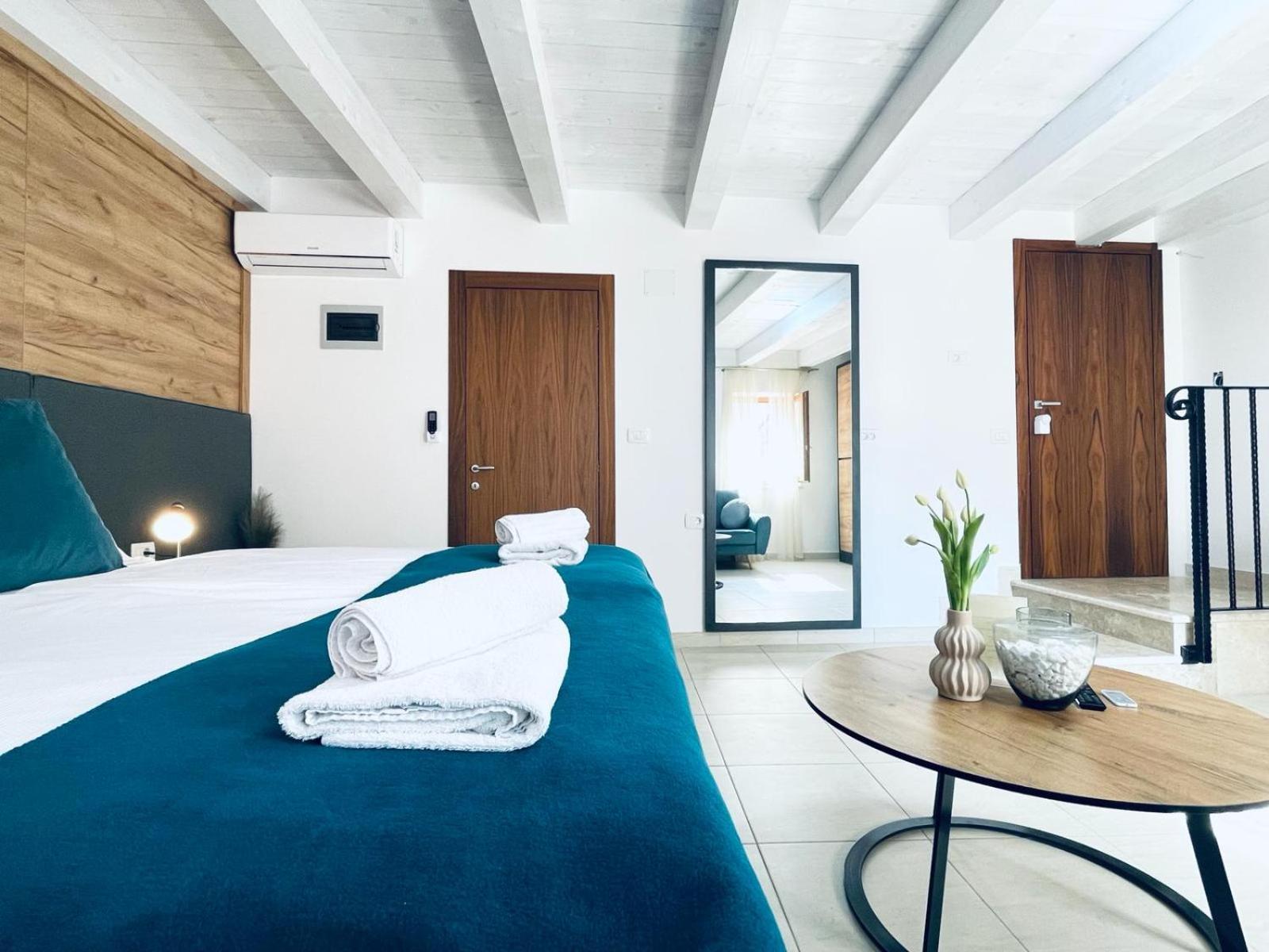 Fazana City Rooms With Free Parking Buitenkant foto